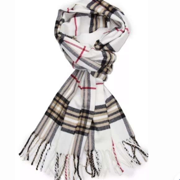1 LEFT 🎀3/$23🎀 White Classic Plaid Scarf - Picture 2 of 5